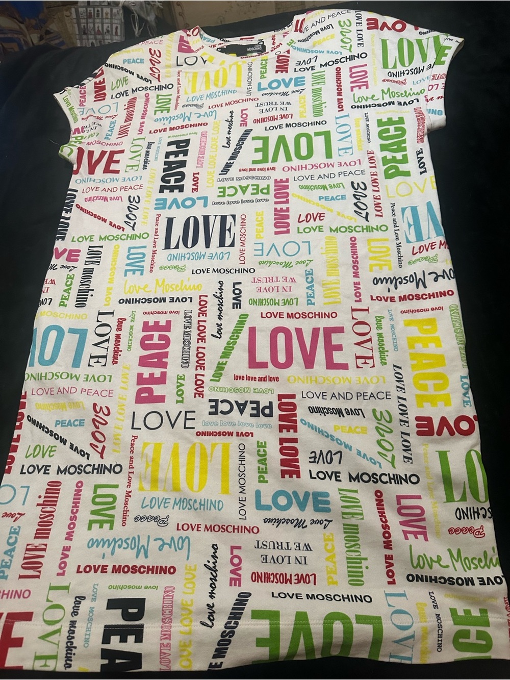 LOVE MOSCHINO NEW Medium Short Sleeved Logo Brand Design Multi colored /White